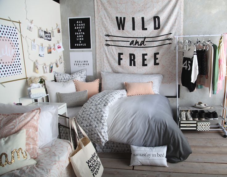 Teen bedroom boho tapestry