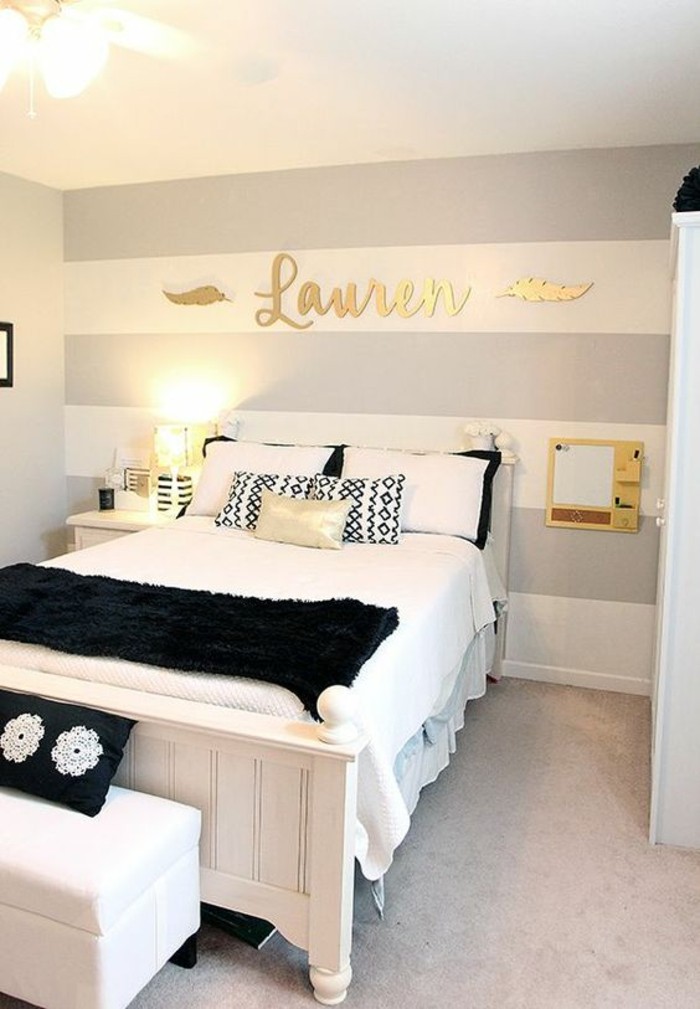 Teen bedroom gold decor