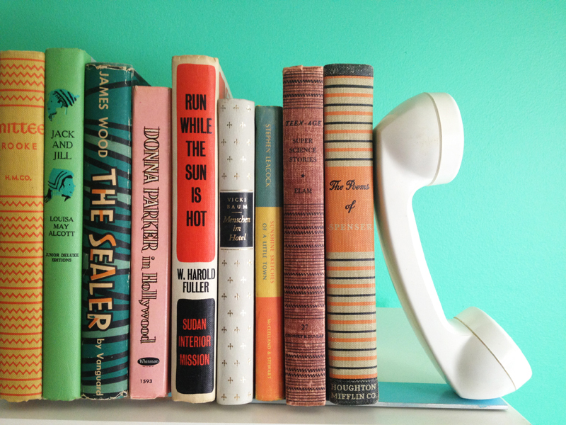 Telephone bookends