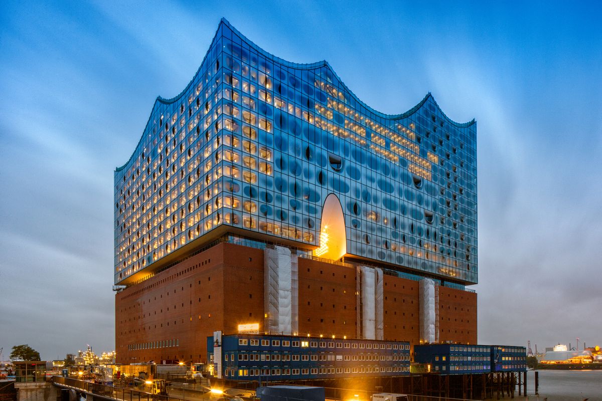 Elbphilharmonie ohne Kraene