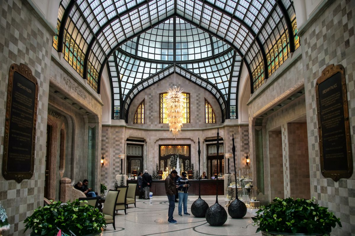 The Gresham Palace interior