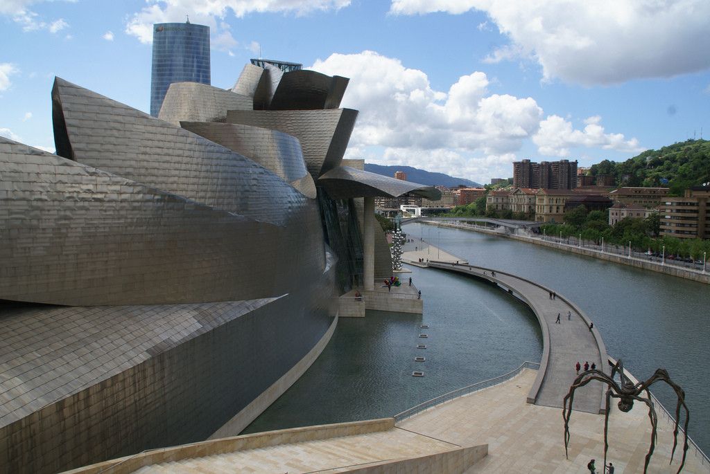 The Guggenheim Museum Bilbao Large