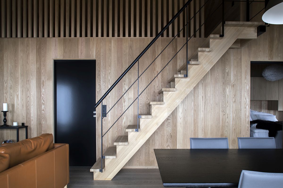 The Hooded Cabin Arkitektvaerelset As stairs