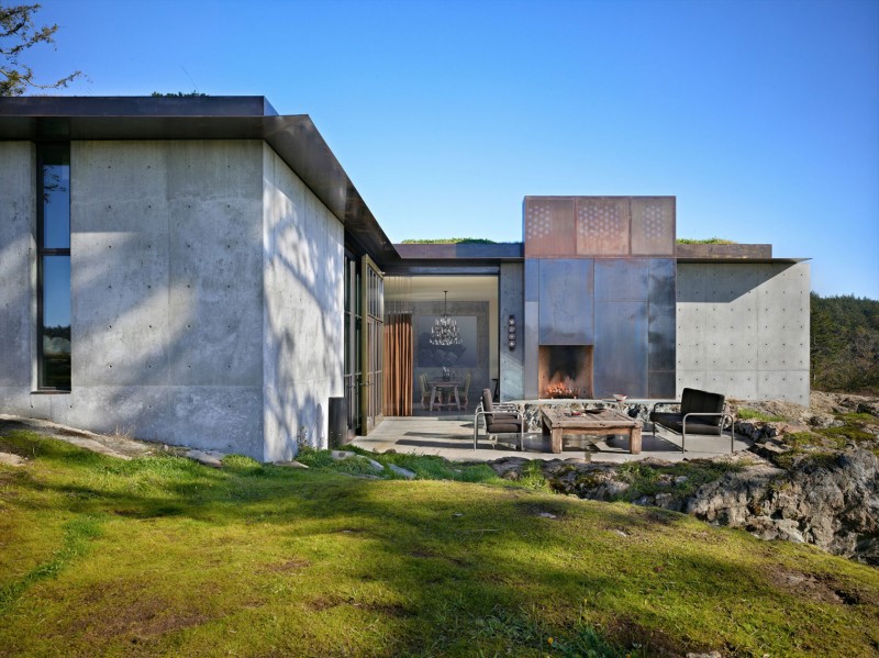 The Pierre by Olson Kundig Architects outdoor lounge