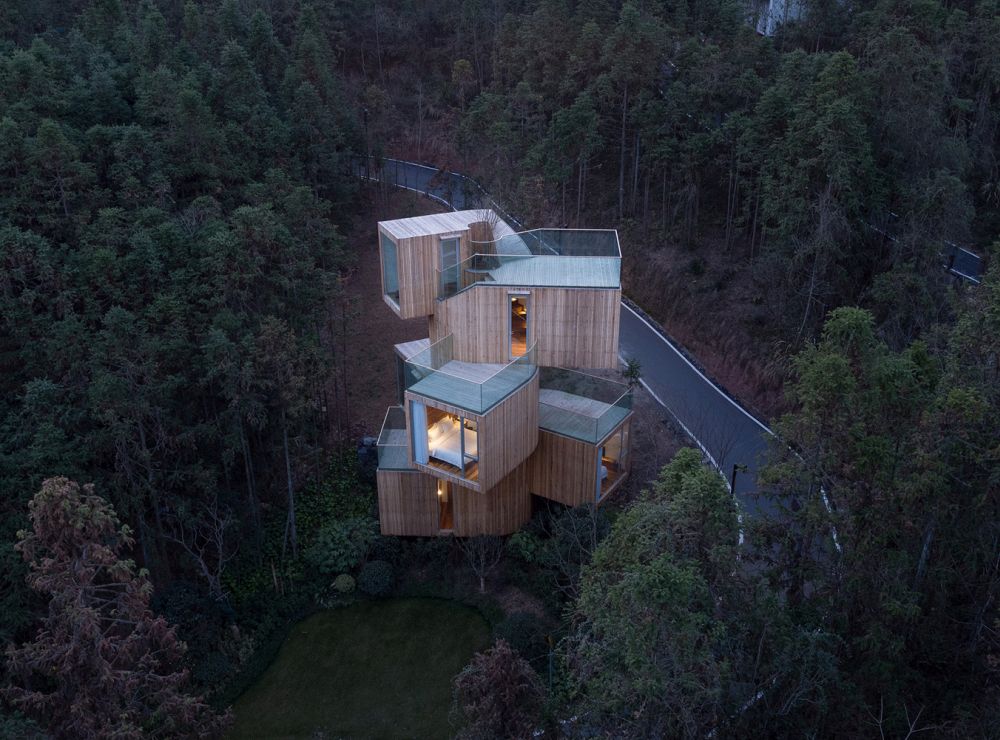 The Qiyun Mountain Tree House