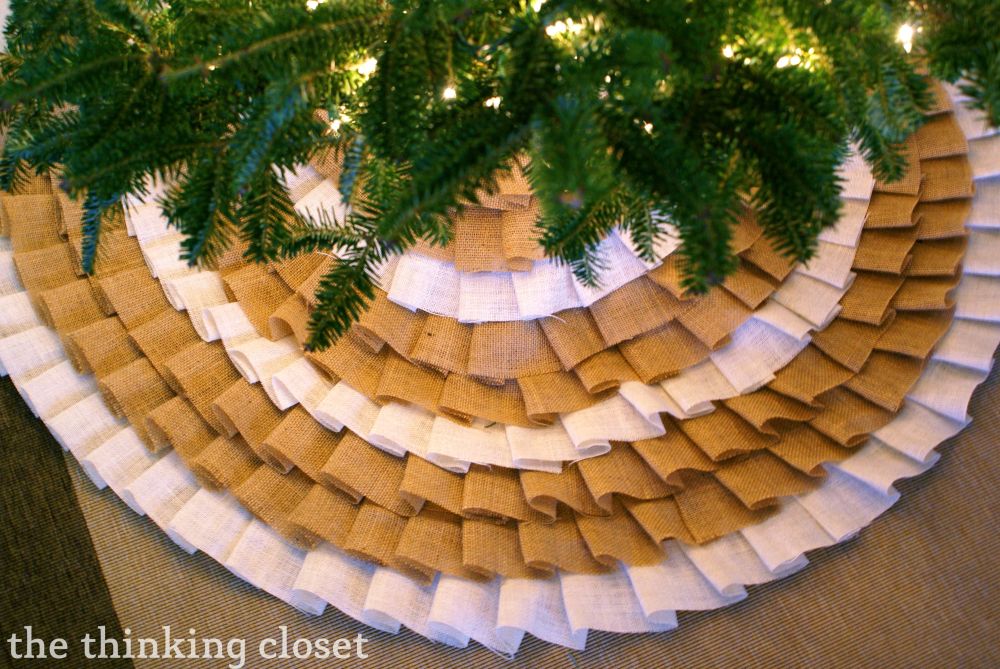 The christmas tree base clothes