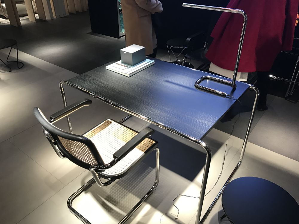 Thonet Design Team Desk
