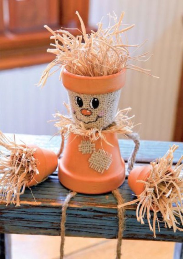 Tiny and Adorable Scaredy Pot DIY Fall Decorations