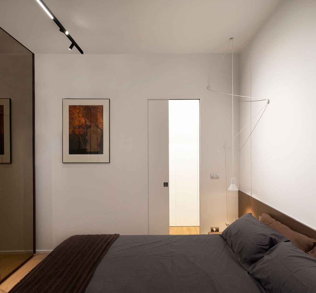 TipsArchitects apartment decor bedroom pocket door