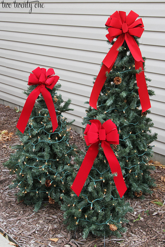Tomato cage christmas trees