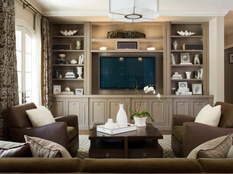 Traditional living room with built in shelves