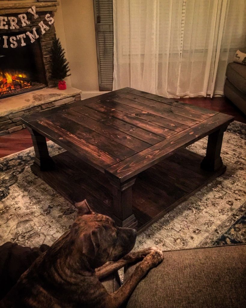 Traditional wood coffee table design