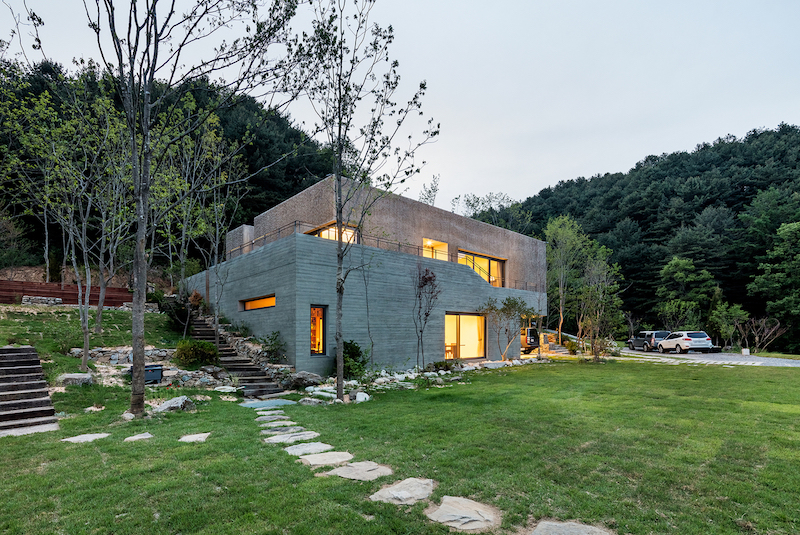 Tranquil Home Trapped Between A River And A Mountain