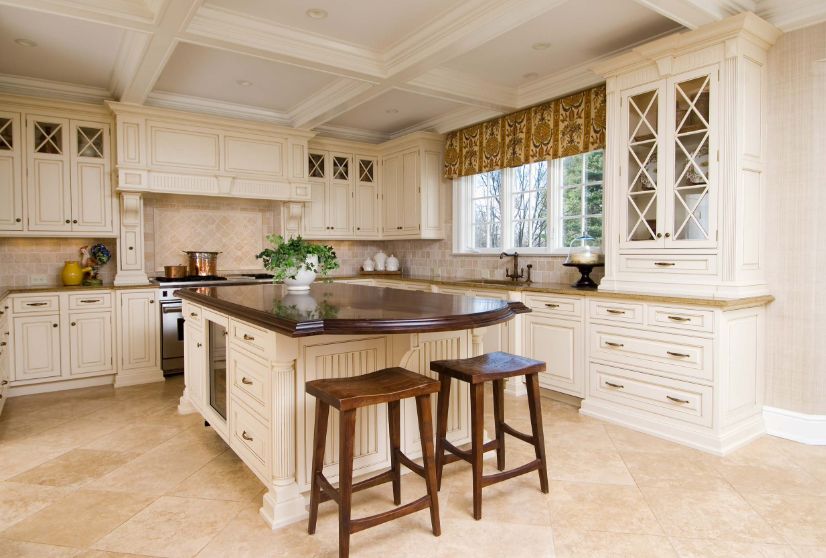 Travertine kitchen floor tiles for a traditional kitchen design