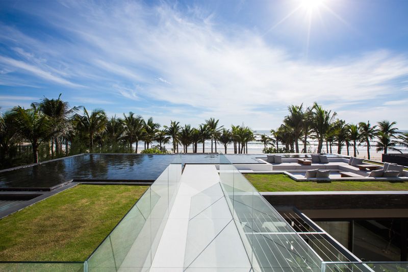 Tropical Beachfront Villa terrace with pool