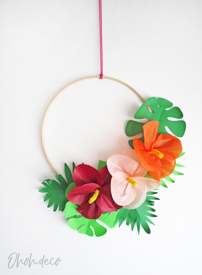 Tropilcal paper flower wreath