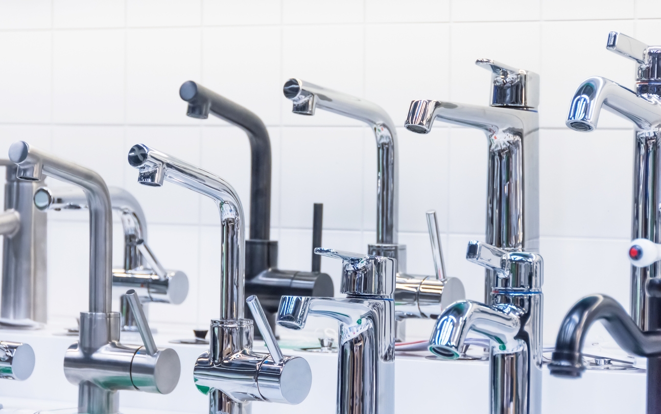 Types Of Kitchen Faucets: Handles