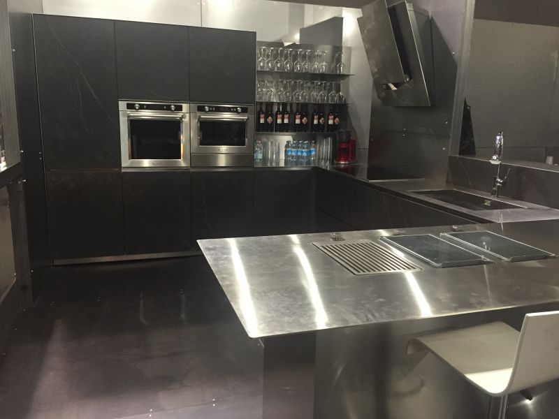 U shaped kitchen stainless steel design