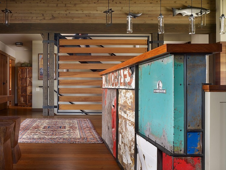 Unusual Rusty Elements Interior Design