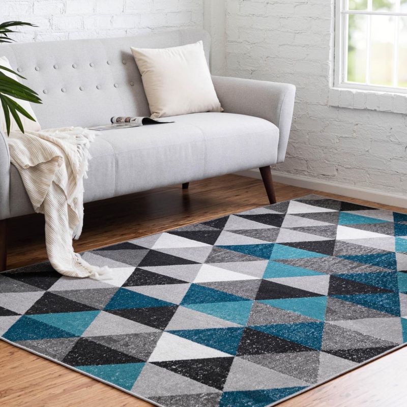 Valencia Rug colorful triangle pattern