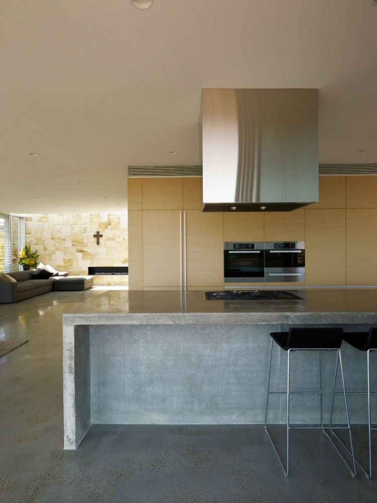 Vaucluse House by MPR Design Group - concrete kitchen floor
