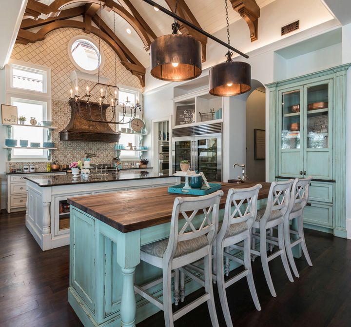 It’s possible to have both a kitchen island and a bar