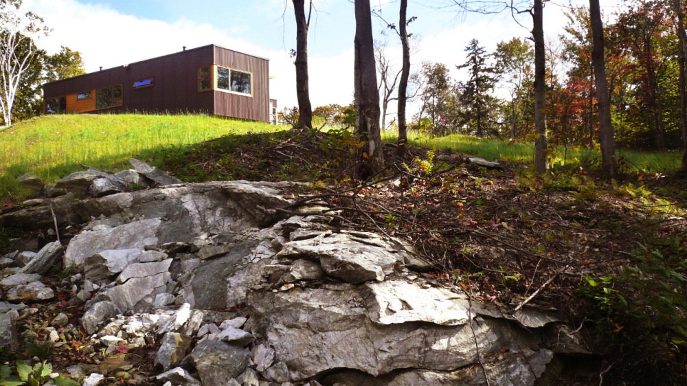 Vermont Off Grid Cabine Architecture Exterior