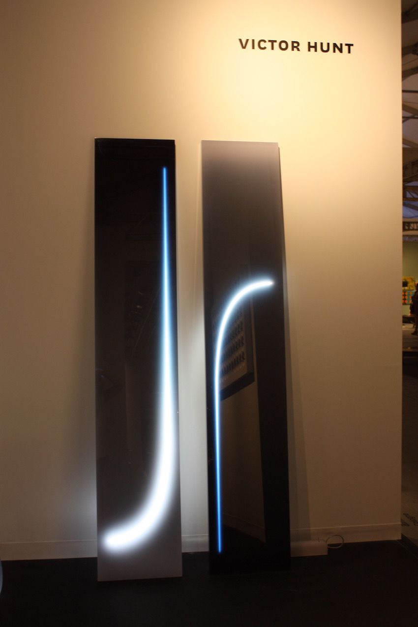 These pieces use a single white neon tube that is embedded in cast resin. Marcelis' work is available through the Victor Hunt Gallery.