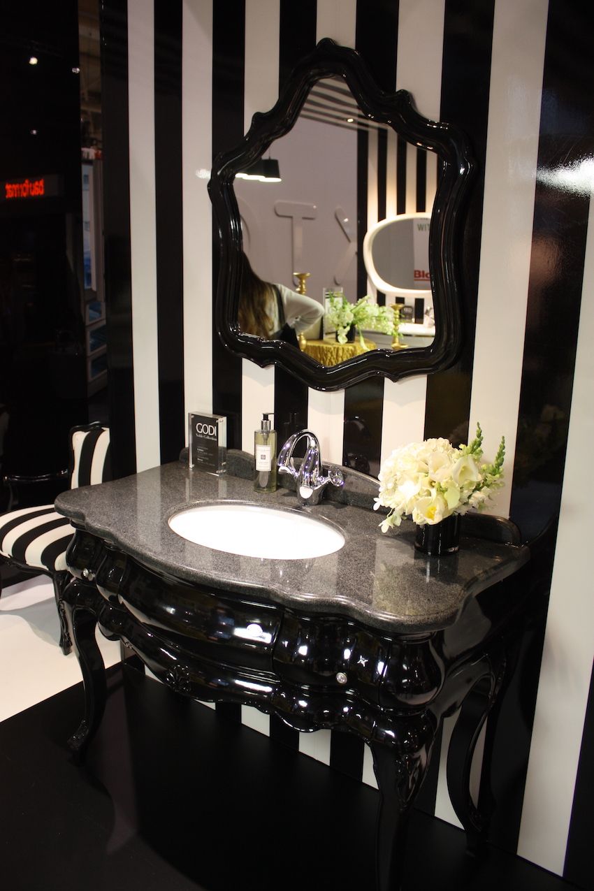 Victoria Godi black bathroom vanity