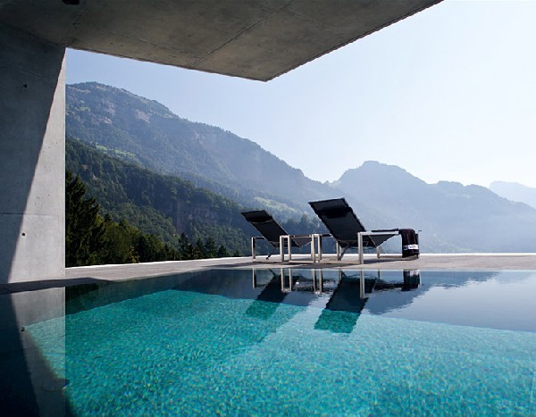 Villa Am See Green Roof4