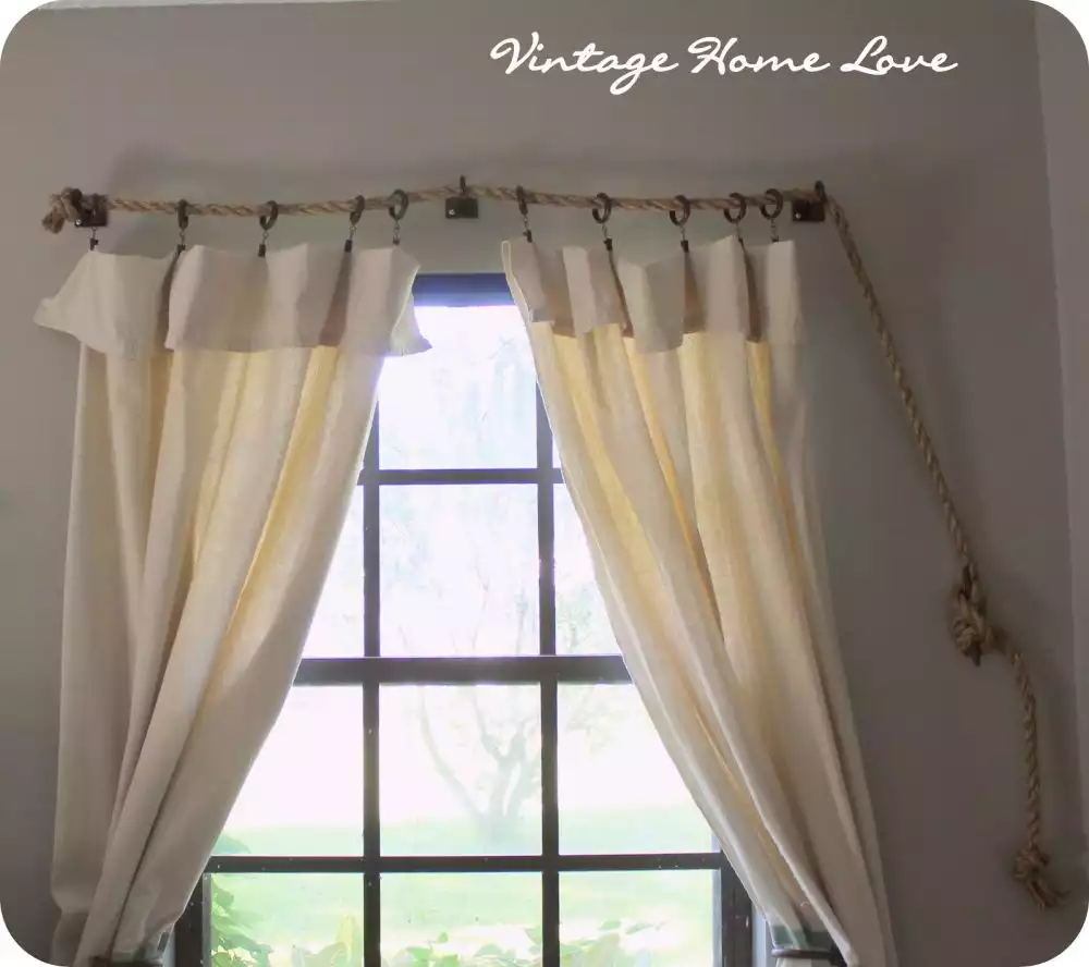 Vintage rod curtain with sisal rope