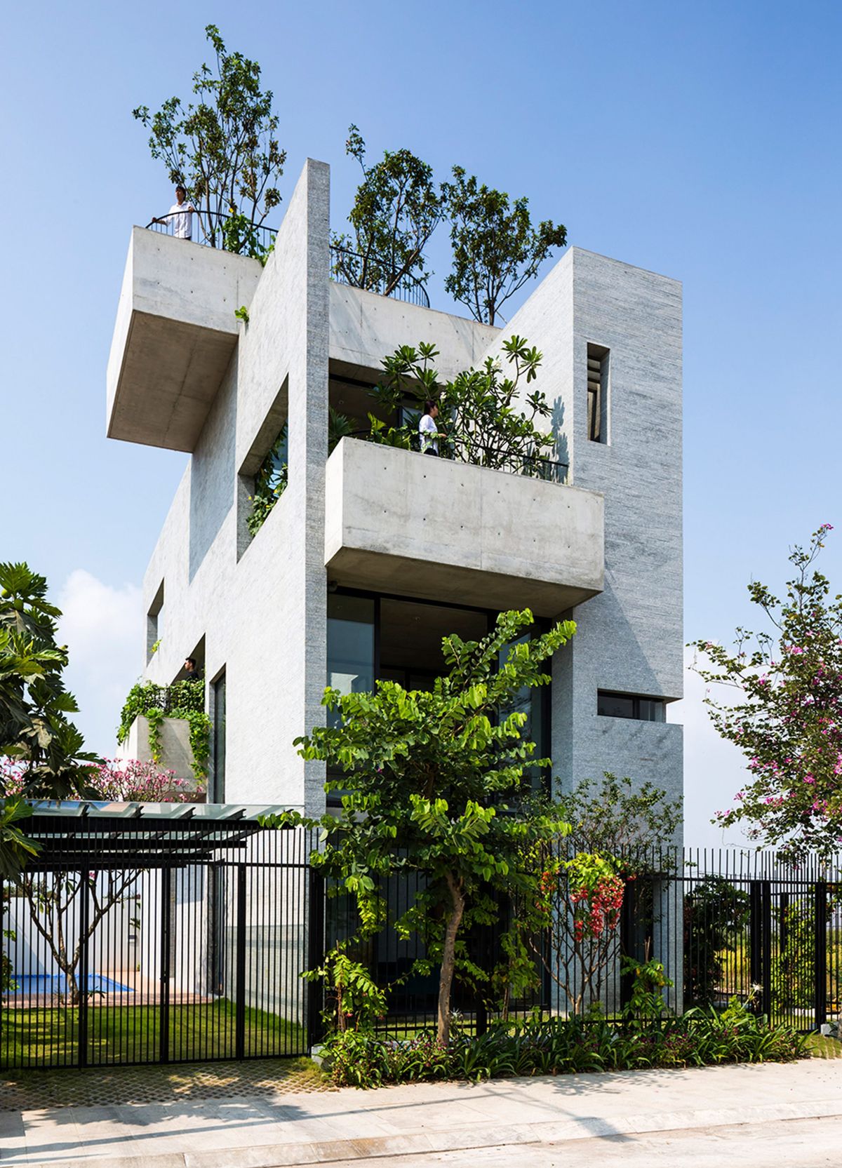 Vo Trong Nghia Architects House of trees Architecture