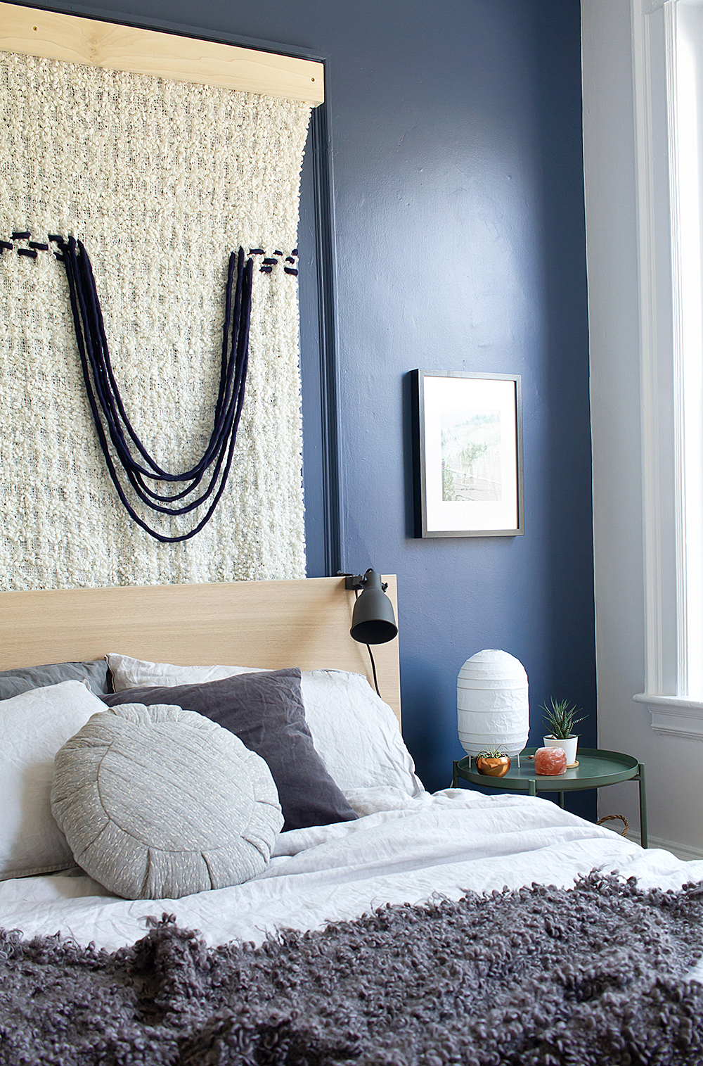 Wall headboard accent yarn decor