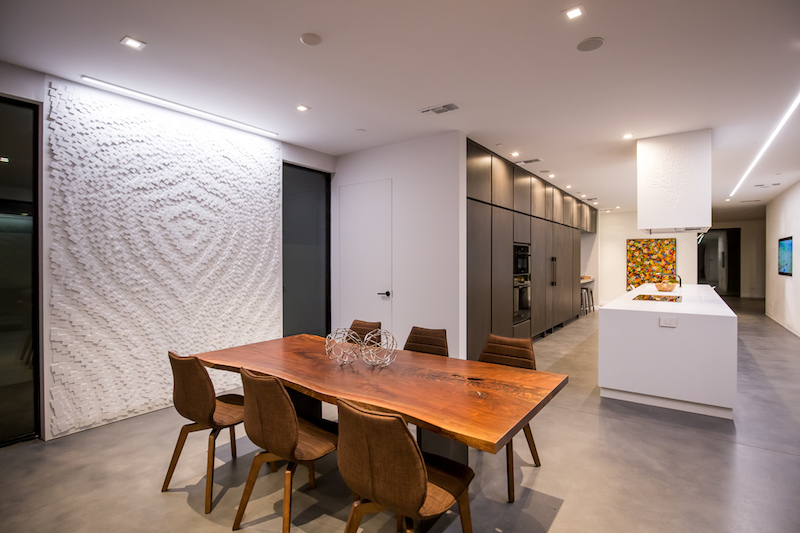 Wave House kitchen and dining area