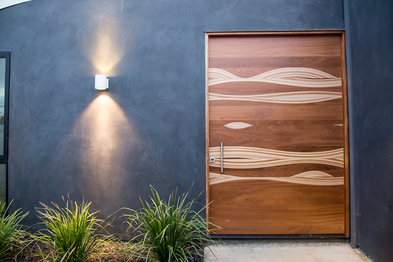 Wave House pivoting front door