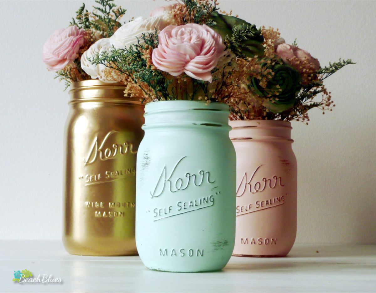 Wedding mason jars in mint gold and pink shade