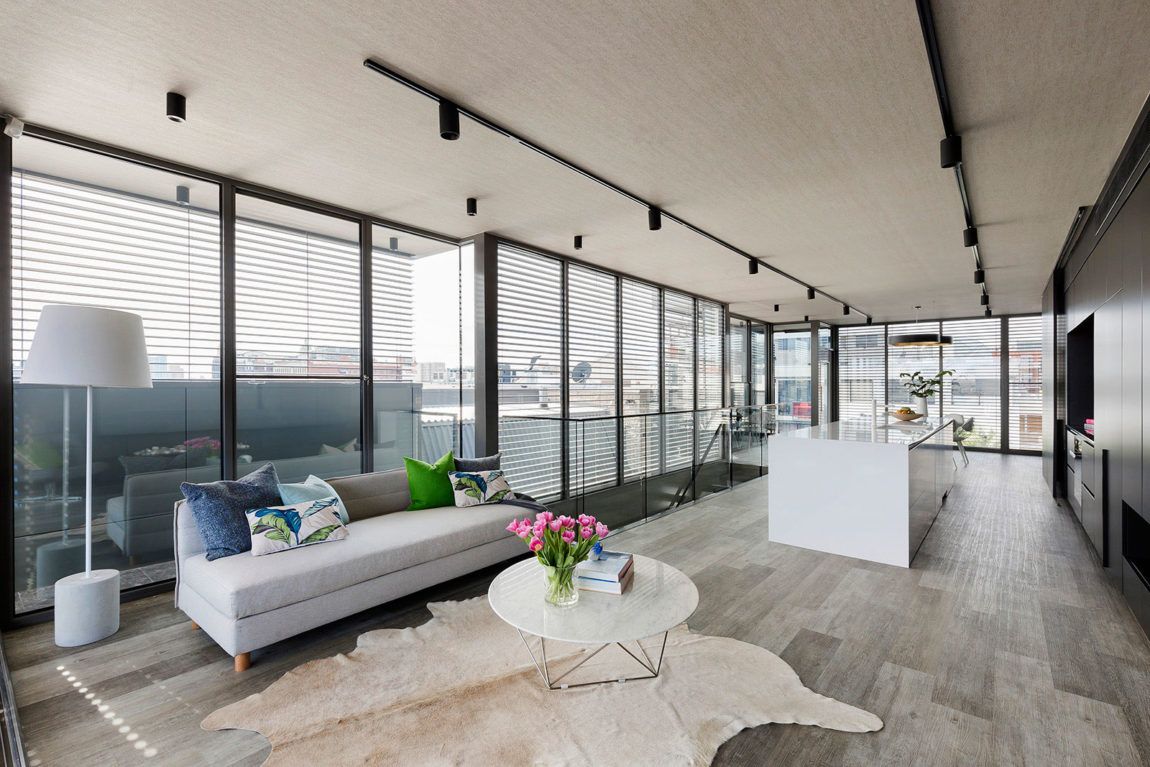 White Kitchen Island Contemporary Elegance in Prahran