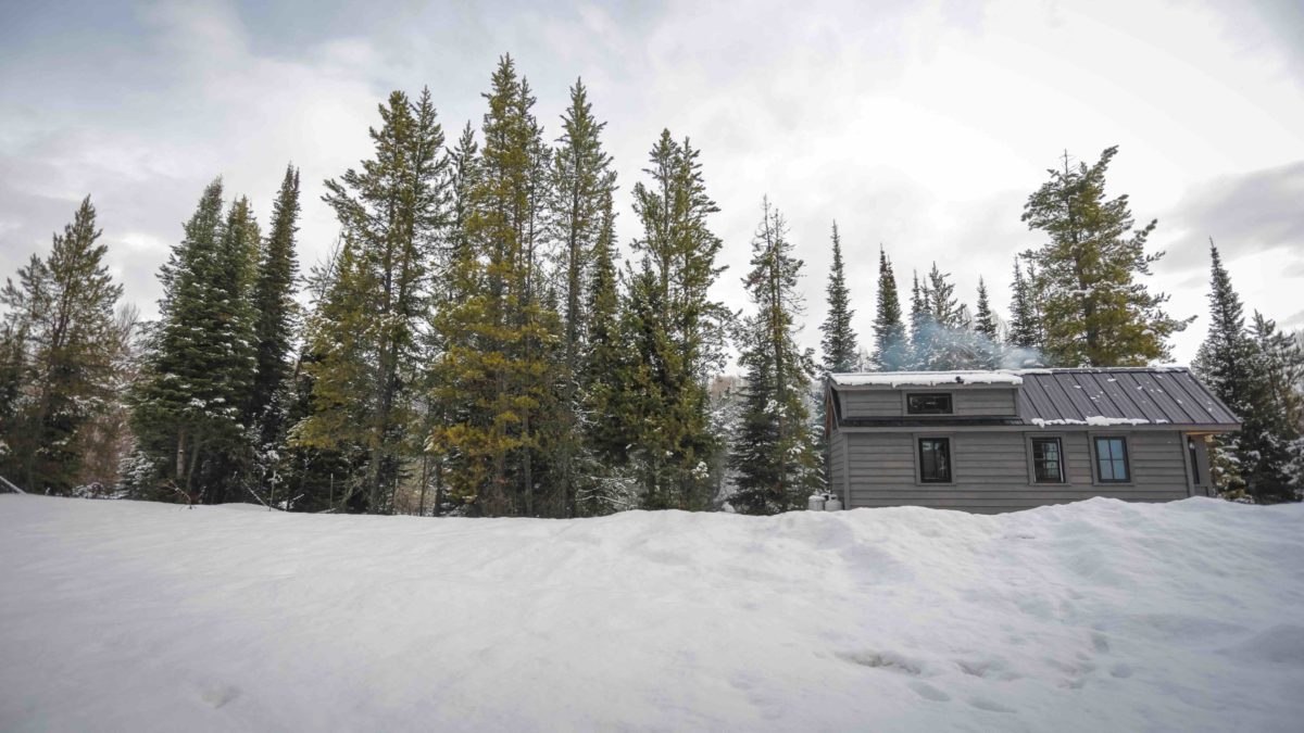 Winter Off Grid tiny house