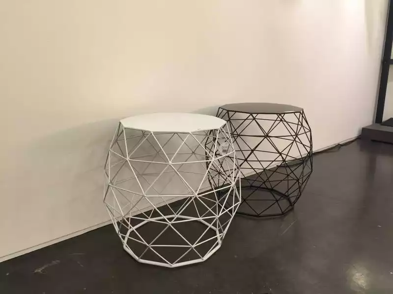 wire-stools-or-coffee-tables