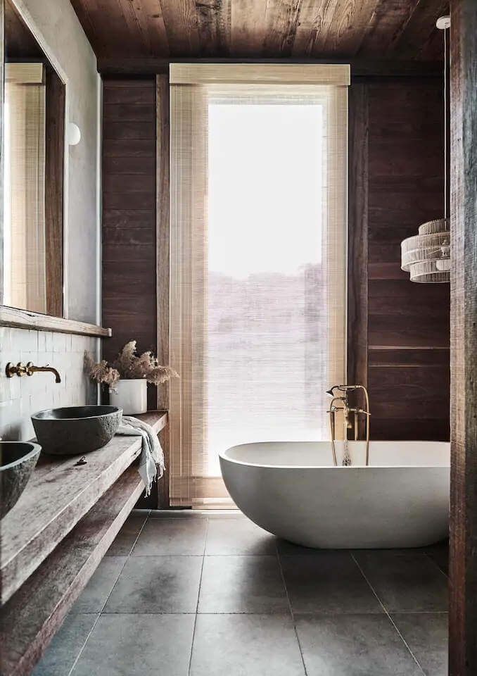 Wood accents bathroom decor