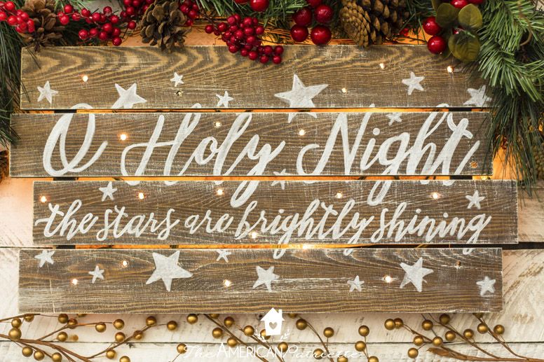 Wood pallet Christmas Sign