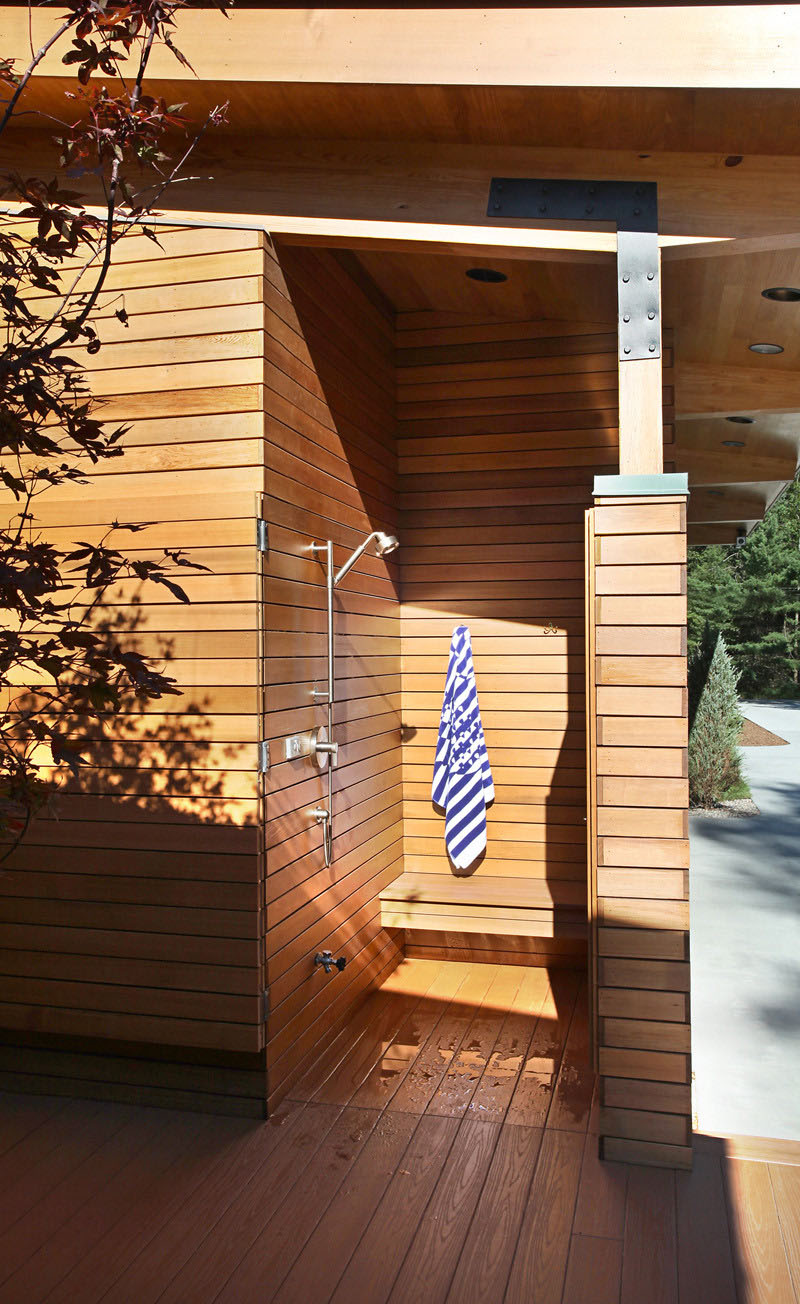 Wood paneling outdoor shower design