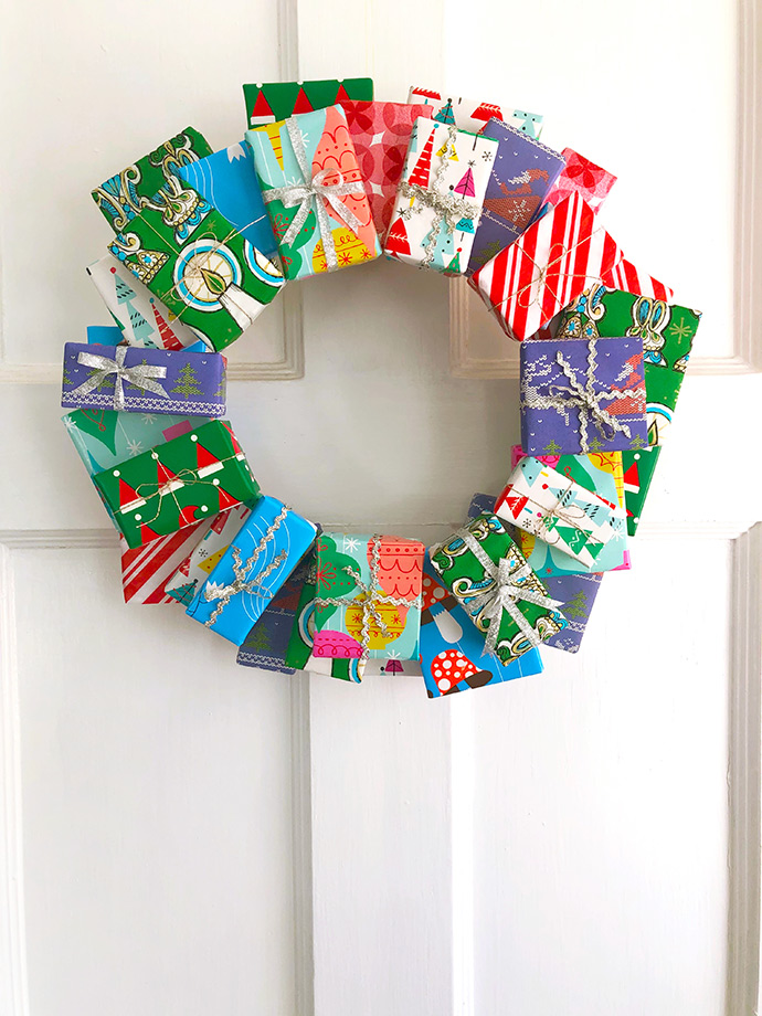 Wreath christmas package diy