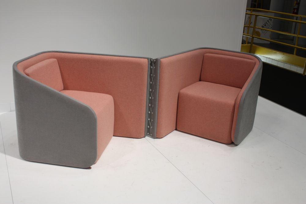 Xiaotong Wang chair set - gray and pink