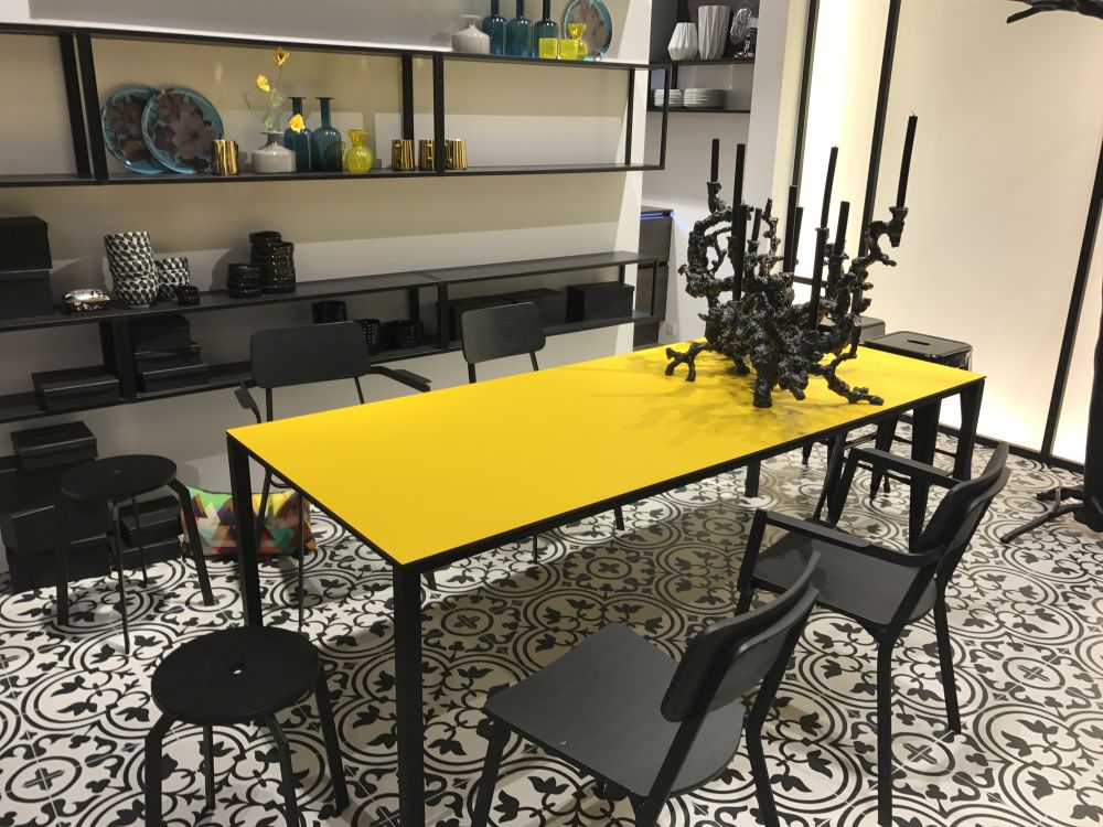 Yellow dining table from Nolte Country