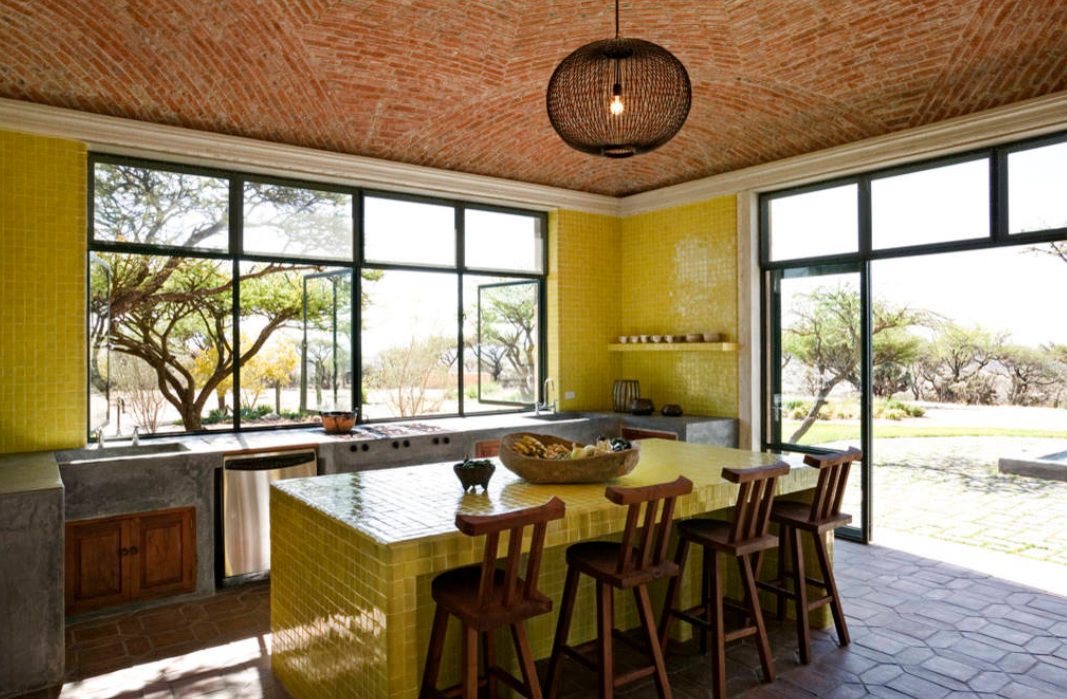 Yellow lime kitchen tiles