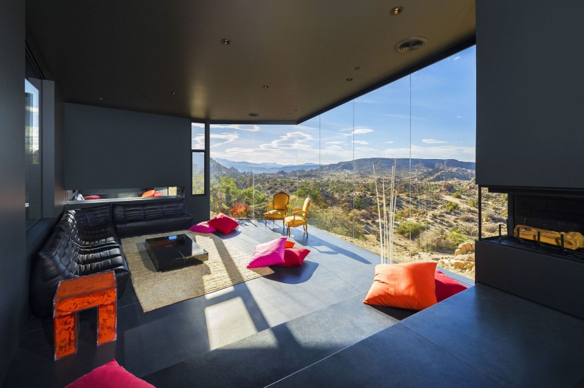 Yucca Valley House living