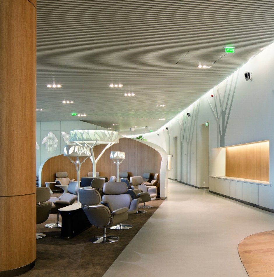 Air france business lounge3