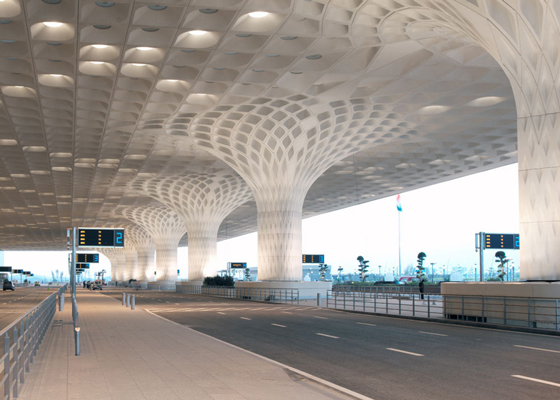 Airport terminal mumbai som