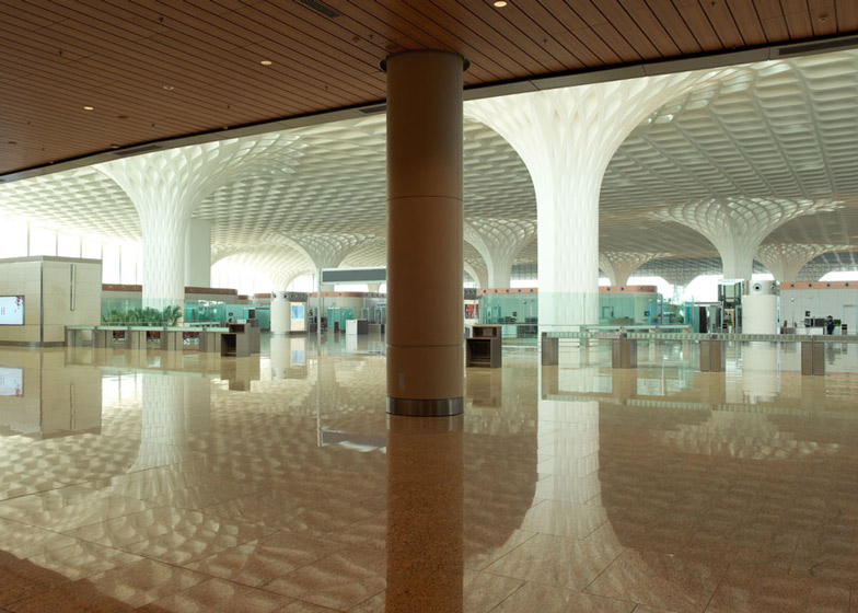 Airport terminal mumbai som3